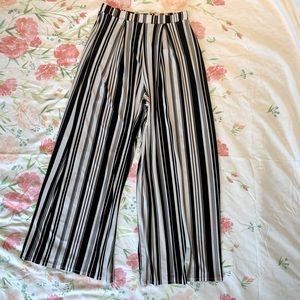 High-waisted wide-leg striped pants